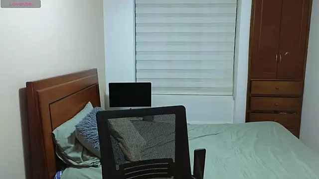 Snapshot of hardaftercum chatting on October 11, 2025, 10:30 pm hardaftercum online show from October 11, 2025, 10:30 pm