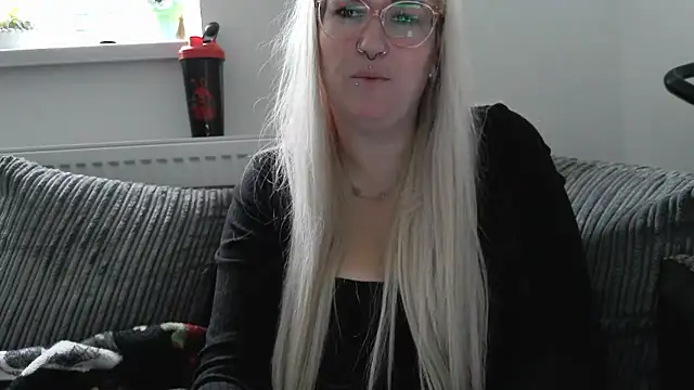 Sizzling Indie36 online show from October 2, 2025, 8:10 am