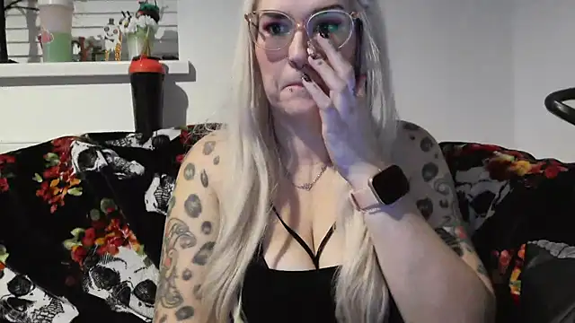 Sizzling Indie36 online show from October 24, 2025, 9:00 pm