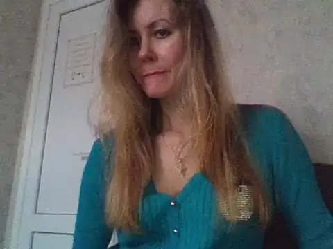 Snapshot of Eva_Neon chatting on March 18, 2025, 2:48 pm Eva Neon online show from March 18, 2025, 2:48 pm
