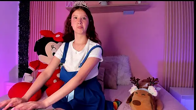 Snapshot of Sophie_joyy chatting on November 22, 2025, 10:20 pm Sophie joyy online show from November 22, 2025, 10:20 pm