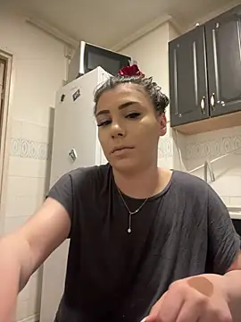 Snapshot of Natasha_Cameron22 chatting on May 5, 2026, 5:54 pm Natasha Cameron22 online show from May 5, 2026, 5:54 pm