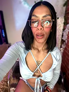 Snapshot of Fiorella-Bossh chatting on September 11, 2025, 8:25 am Fiorella-Bossh online show from September 11, 2025, 8:25 am