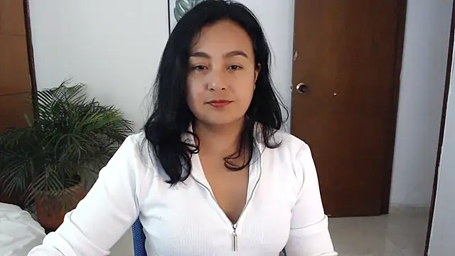 Themagicpotion online show from June 27, 2026, 3:39 pm