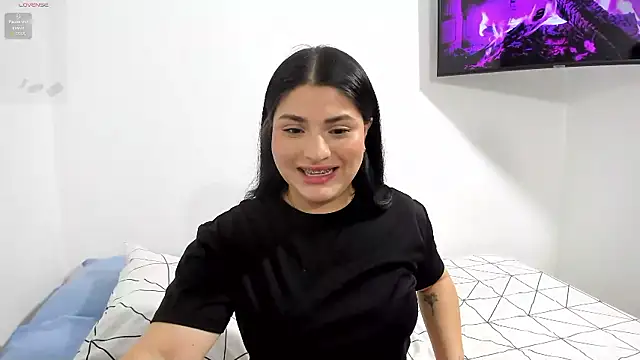 pareja curiosa19 online show from October 9, 2025, 12:41 am