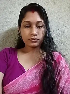 adrija94 online show from November 14, 2025, 7:29 am