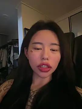 tangju7 online show from January 14, 2026, 3:39 pm