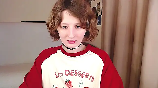 Snapshot of c0ralynx chatting on October 28, 2025, 7:56 am c0ralynx online show from October 28, 2025, 7:56 am