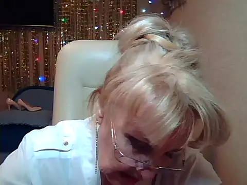 Margo Sweety online show from October 4, 2025, 2:59 pm