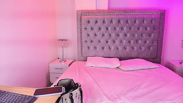 Lia adamsss online show from December 17, 2025, 12:49 am