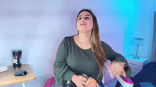 Lia adamsss online show from January 11, 2026, 3:44 am