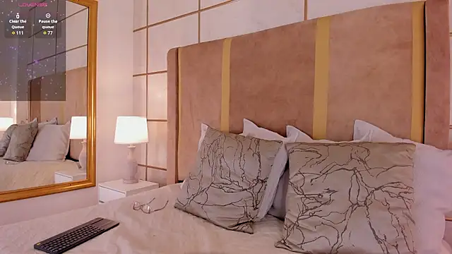 laurencarter1 online show from February 19, 2026, 11:23 pm