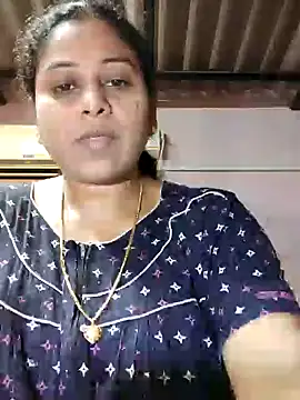 JENNIFERtamil online show from May 26, 2026, 7:37 am