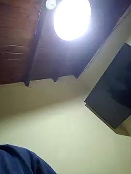 Snapshot of lucas12ya chatting on October 29, 2025, 2:36 am lucas12ya online show from October 29, 2025, 2:36 am