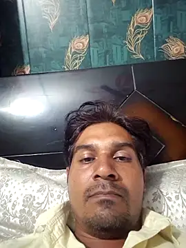 johnny8731 online show from October 9, 2025, 3:21 pm