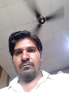 johnny8731 online show from March 26, 2026, 6:41 am