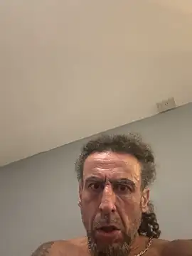 Coco-sarli online show from February 1, 2026, 11:42 am