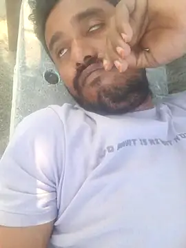 Snapshot of hot_integer chatting on October 12, 2025, 9:52 am hot integer online show from October 12, 2025, 9:52 am