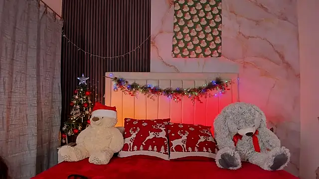 peachandtyron  online show from January 6, 2026, 4:49 am