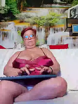 QueenPammy1 online show from January 31, 2025, 4:17 pm