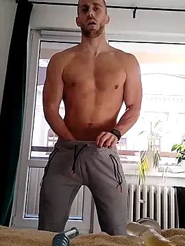 trainwithme online show from October 7, 2025, 7:27 am