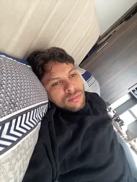 haku kanjy online show from November 3, 2025, 12:28 pm