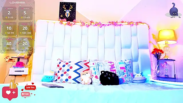 cherryboom23 online show from December 14, 2025, 5:29 pm