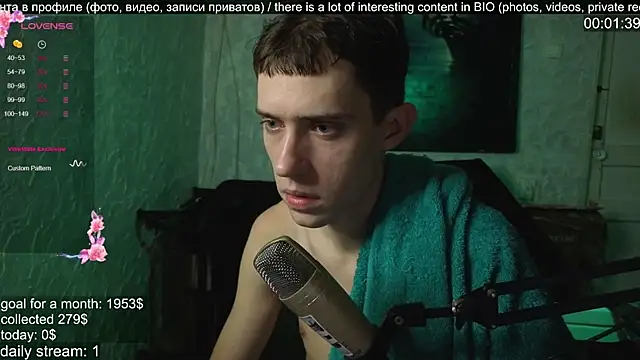 Snapshot of w0rkman chatting on October 11, 2025, 11:25 pm w0rkman online show from October 11, 2025, 11:25 pm