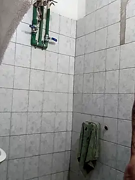 Snapshot of calfran chatting on October 22, 2025, 8:30 pm calfran online show from October 22, 2025, 8:30 pm