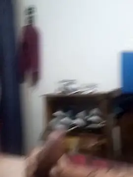 Snapshot of calfran chatting on November 2, 2025, 12:46 am calfran online show from November 2, 2025, 12:46 am