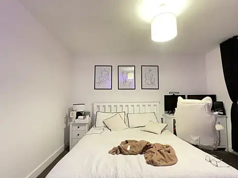 Missalex xo online show from October 10, 2025, 9:03 pm