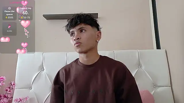 Ethan Westt online show from October 27, 2025, 8:46 pm