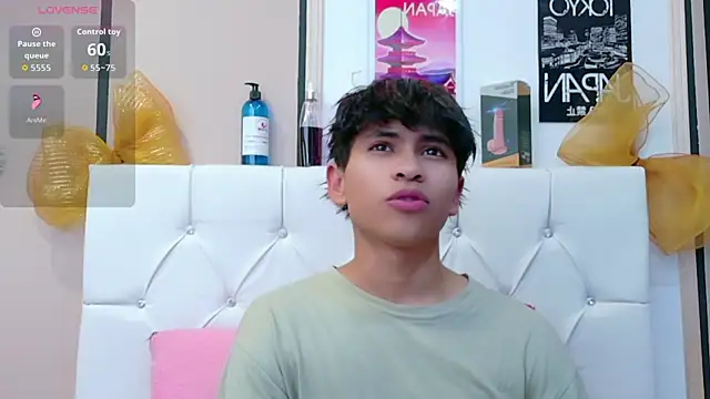 Ethan Westt online show from December 16, 2025, 9:31 pm