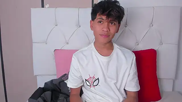 Ethan Westt online show from April 10, 2026, 8:46 pm