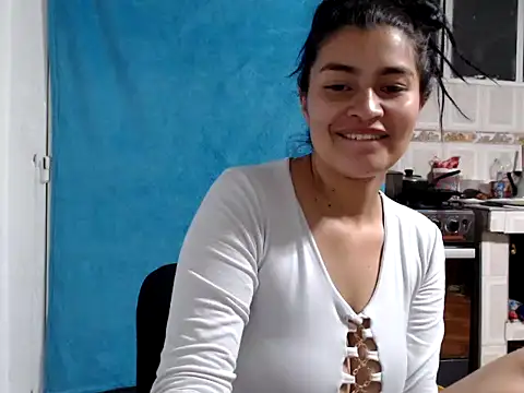 AlanaHotxx online show from September 25, 2025, 7:01 am