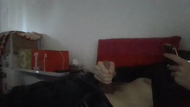 Snapshot of tristan_12273 chatting on November 7, 2025, 11:54 am tristan 12273 online show from November 7, 2025, 11:54 am