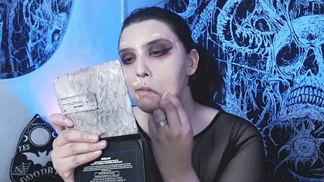 mikaskullcs online show from March 14, 2026, 9:53 pm