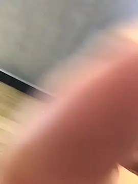 BarbDamian online show from September 19, 2025, 9:15 pm