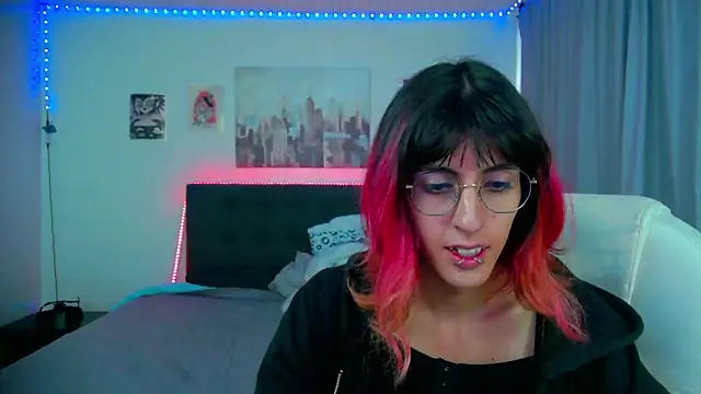 goth minerva online show from March 19, 2026, 1:37 pm