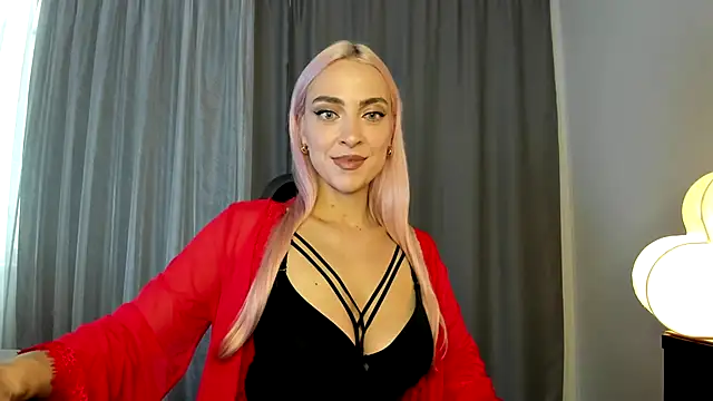  Miss Valentina  online show from October 22, 2025, 8:58 am