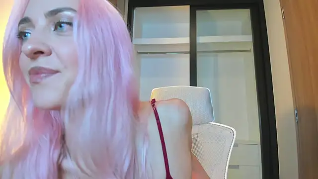 Snapshot of _Miss_Valentina_ chatting on January 18, 2026, 3:27 pm Miss Valentina online show from January 18, 2026, 3:27 pm