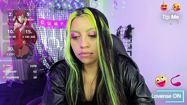 Snapshot of midory_ chatting on November 1, 2025, 4:36 am midory online show from November 1, 2025, 4:36 am