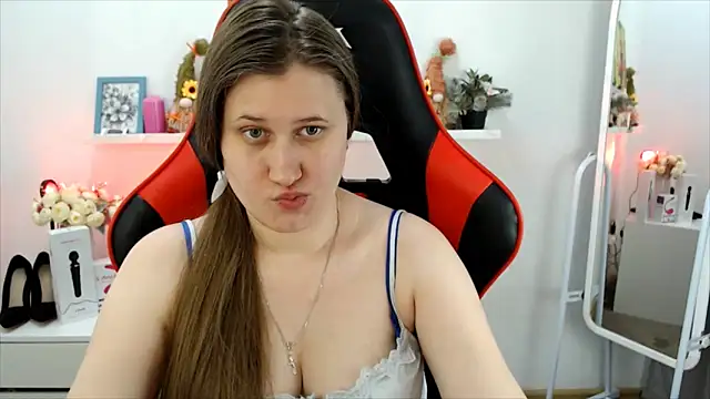 Lucky Lana online show from March 13, 2026, 3:35 am