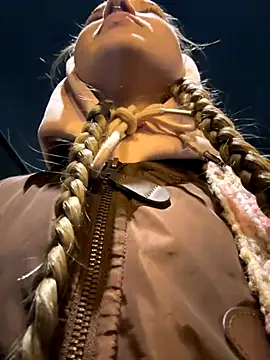 bambi lu online show from October 12, 2025, 4:50 pm