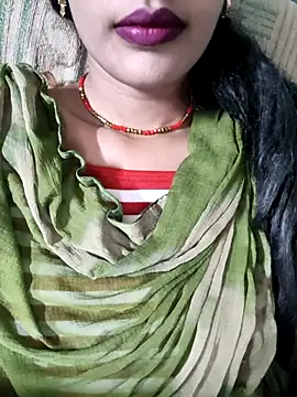 Snapshot of Eshwari_Chopra chatting on October 3, 2025, 4:15 pm Eshwari Chopra online show from October 3, 2025, 4:15 pm