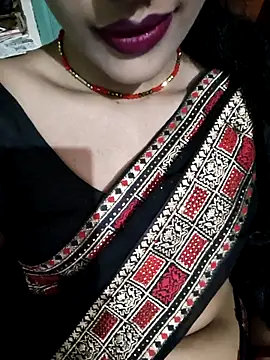 Snapshot of Eshwari_Chopra chatting on October 5, 2025, 3:43 pm Eshwari Chopra online show from October 5, 2025, 3:43 pm