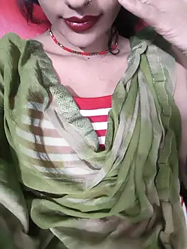 Snapshot of Eshwari_Chopra chatting on November 6, 2025, 5:14 pm Eshwari Chopra online show from November 6, 2025, 5:14 pm