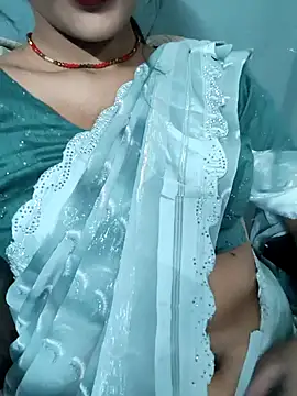 Snapshot of Eshwari_Chopra chatting on November 8, 2025, 4:29 pm Eshwari Chopra online show from November 8, 2025, 4:29 pm