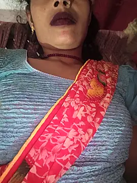 Eshna Dabral online show from October 11, 2025, 2:48 pm