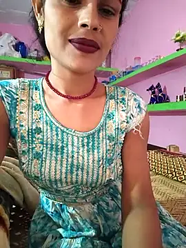 Eshna Dabral online show from October 12, 2025, 2:54 am